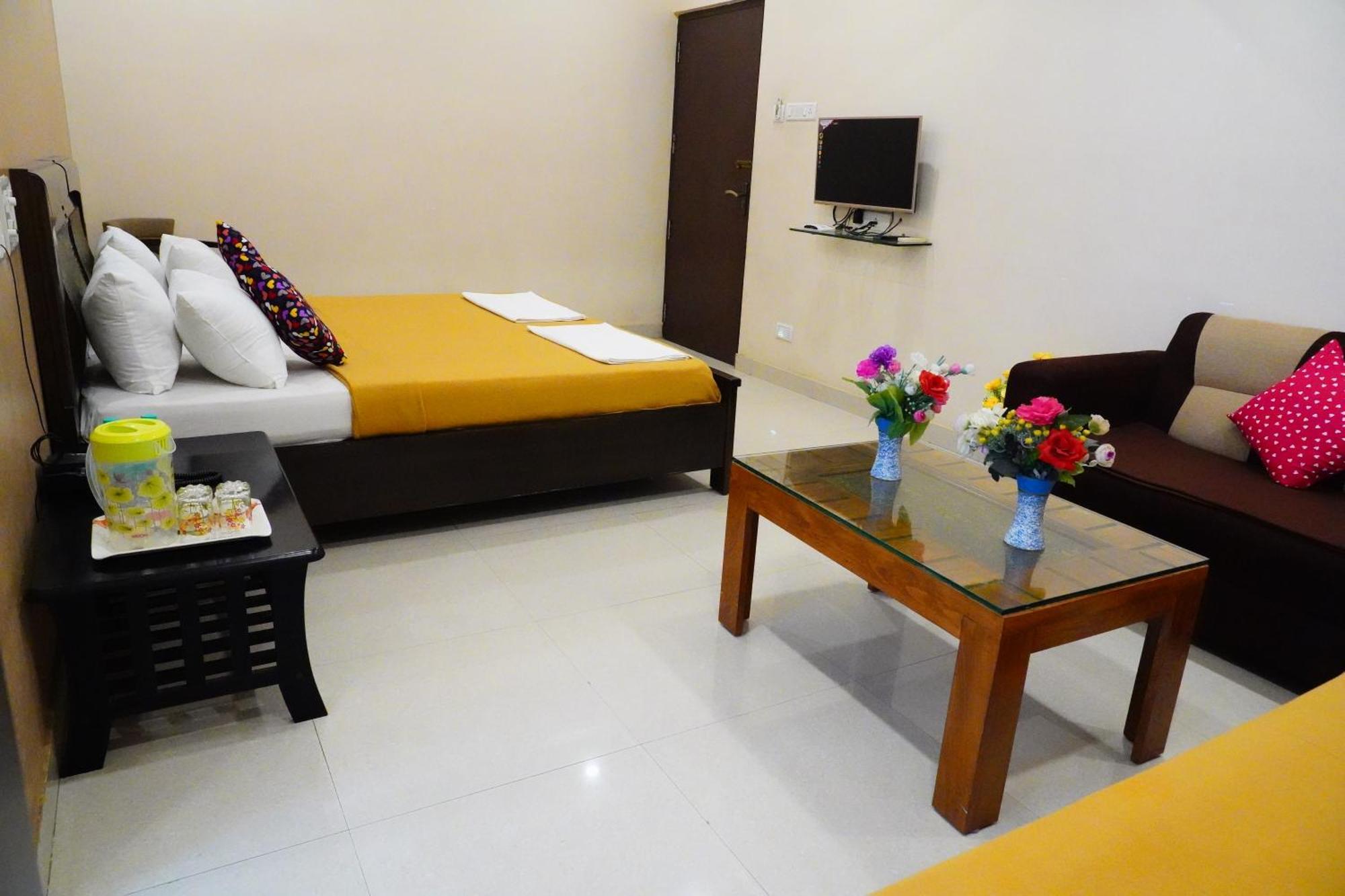 Vinayagam Residency Hotel Arcot Ngoại thất bức ảnh