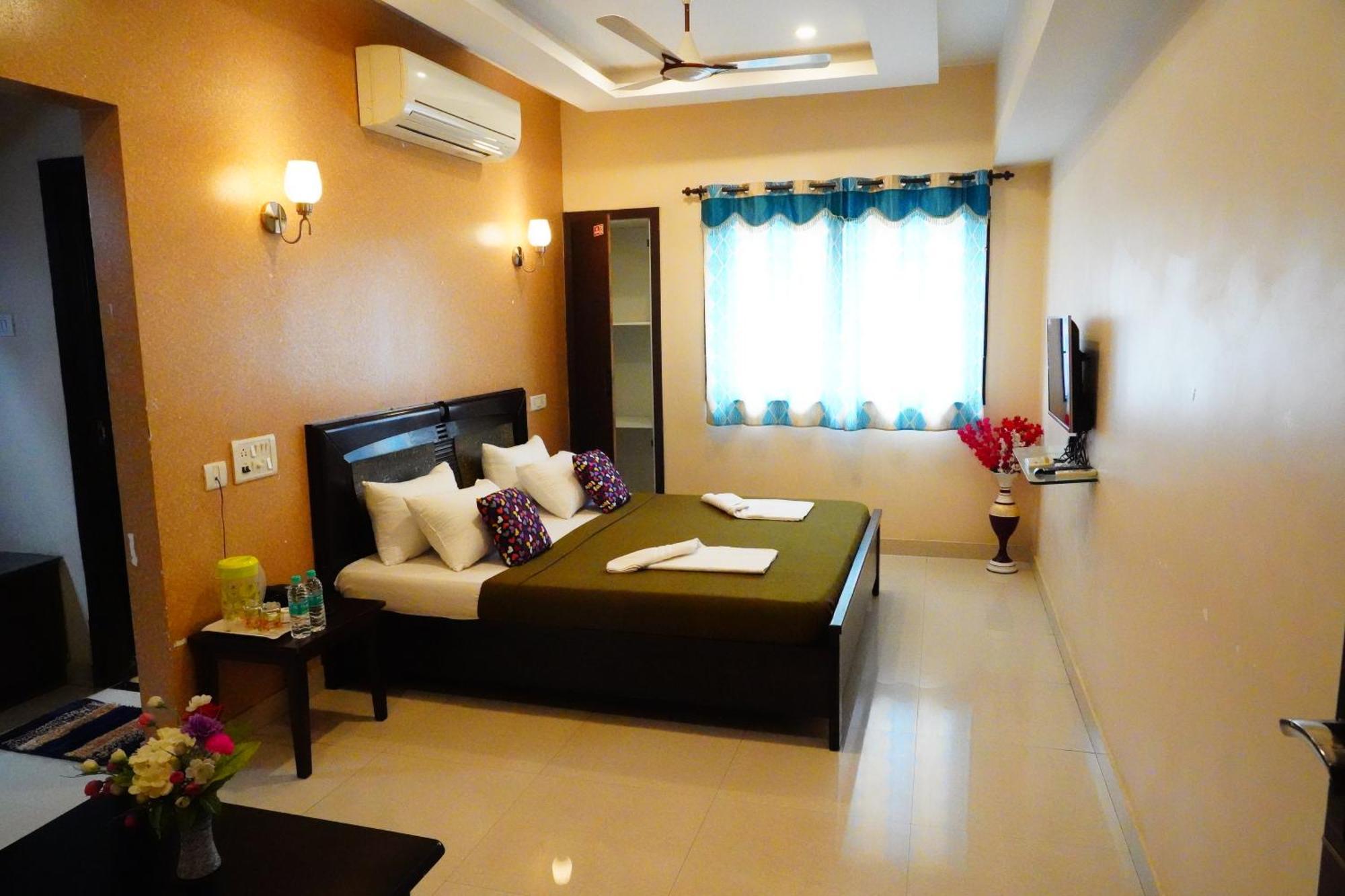 Vinayagam Residency Hotel Arcot Ngoại thất bức ảnh